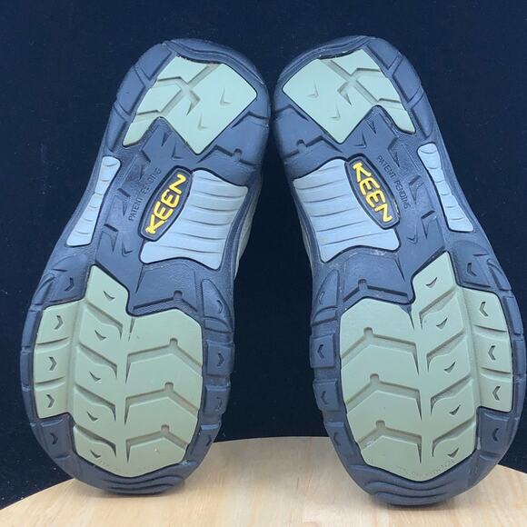 Keen Sturdy Shoes Youth Children’s Size 6y Elastic Laces Rubber Toes army green - Picture 8 of 8